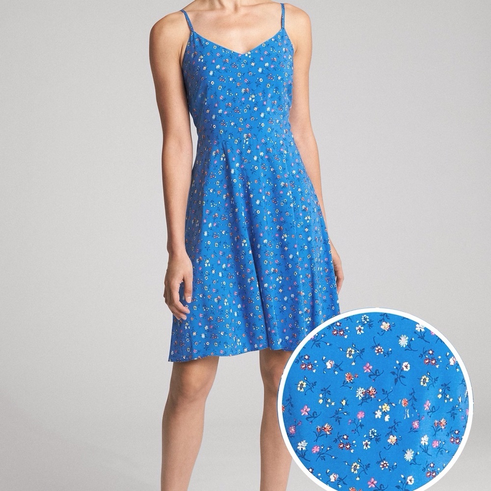 Gap Women XXL Blue Floral Spaghetti Straps V-Neck Cami Fit And Flare Dress NWT